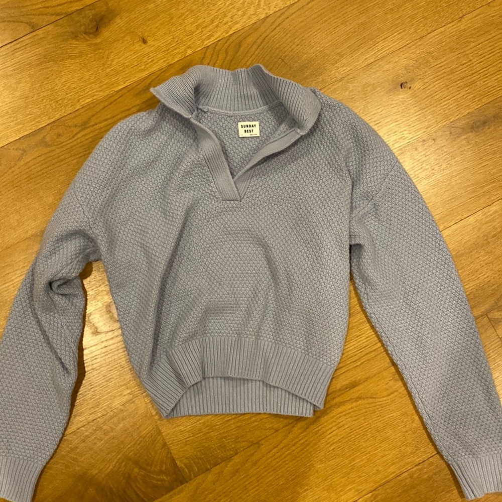 Sunday Best sweater size S